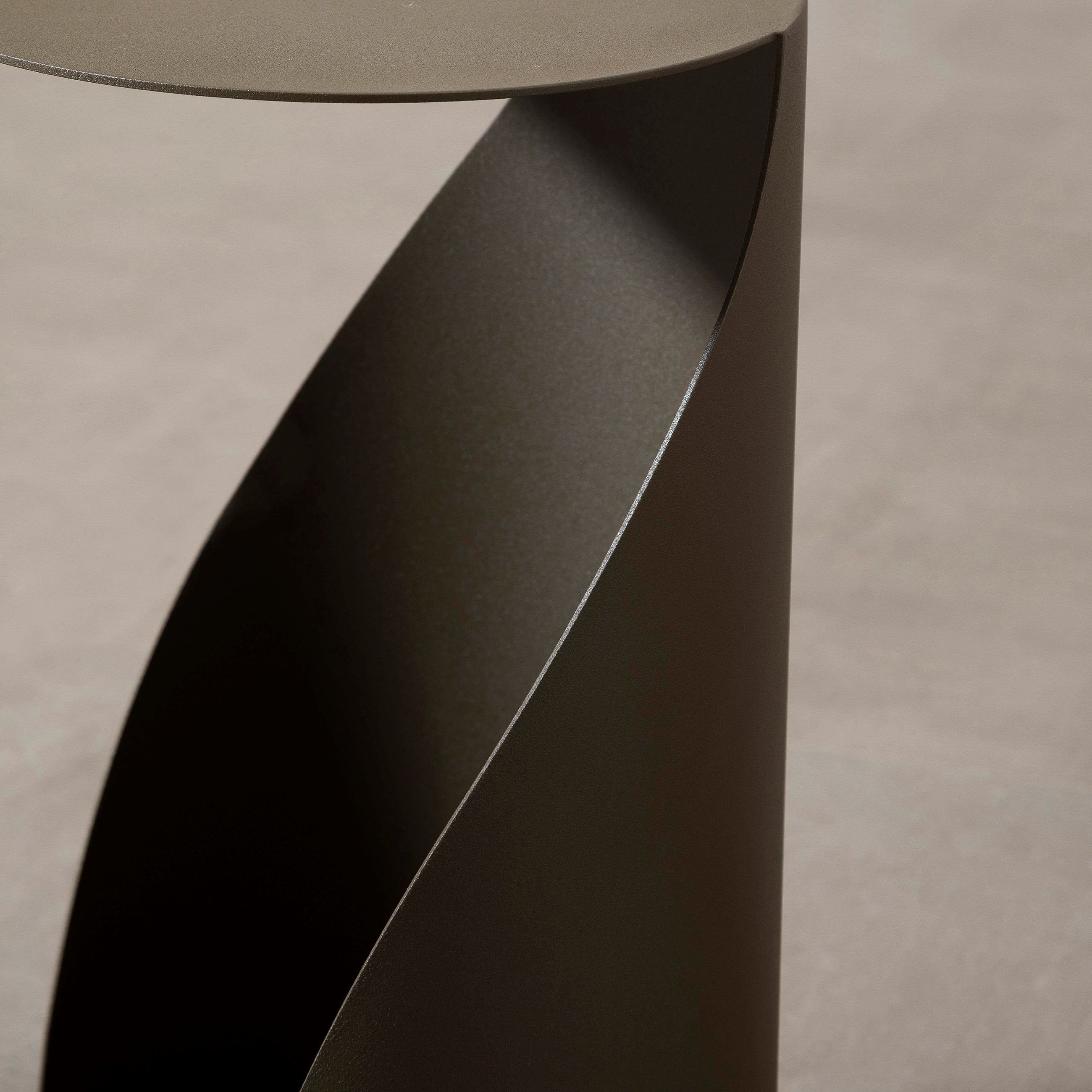 PINGU YAN SEHPA L ÖZEL ÜRETIM