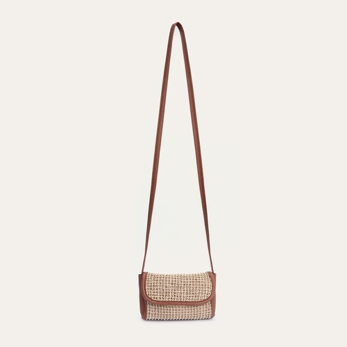  DERİ GÖRÜNÜMLÜ ÖRGÜ OMUZ ÇANTASI