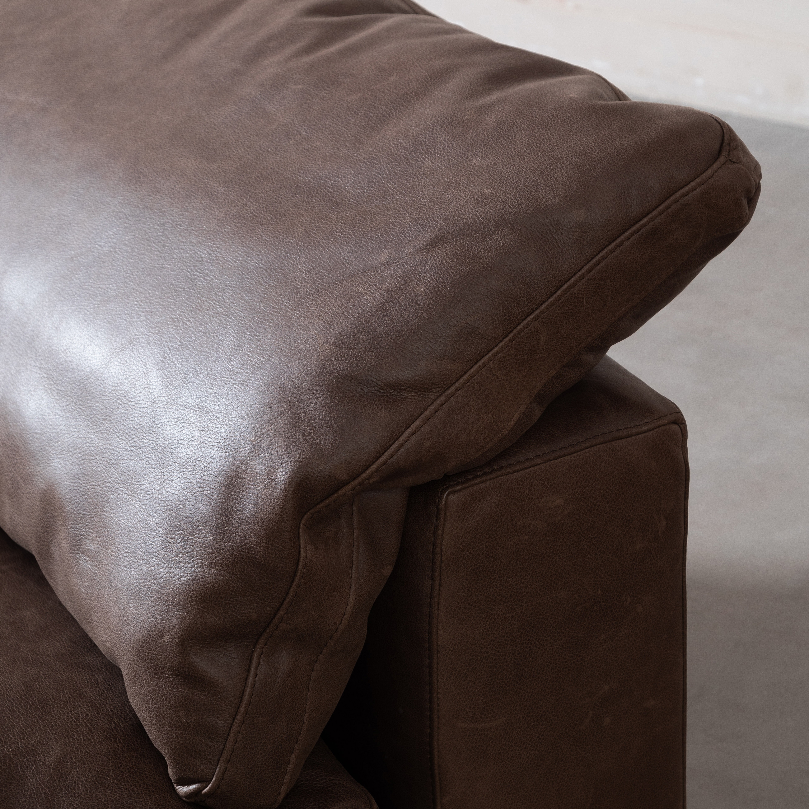 TIFFANY DERİ KÖŞE MODÜL WINTAGE BROWN