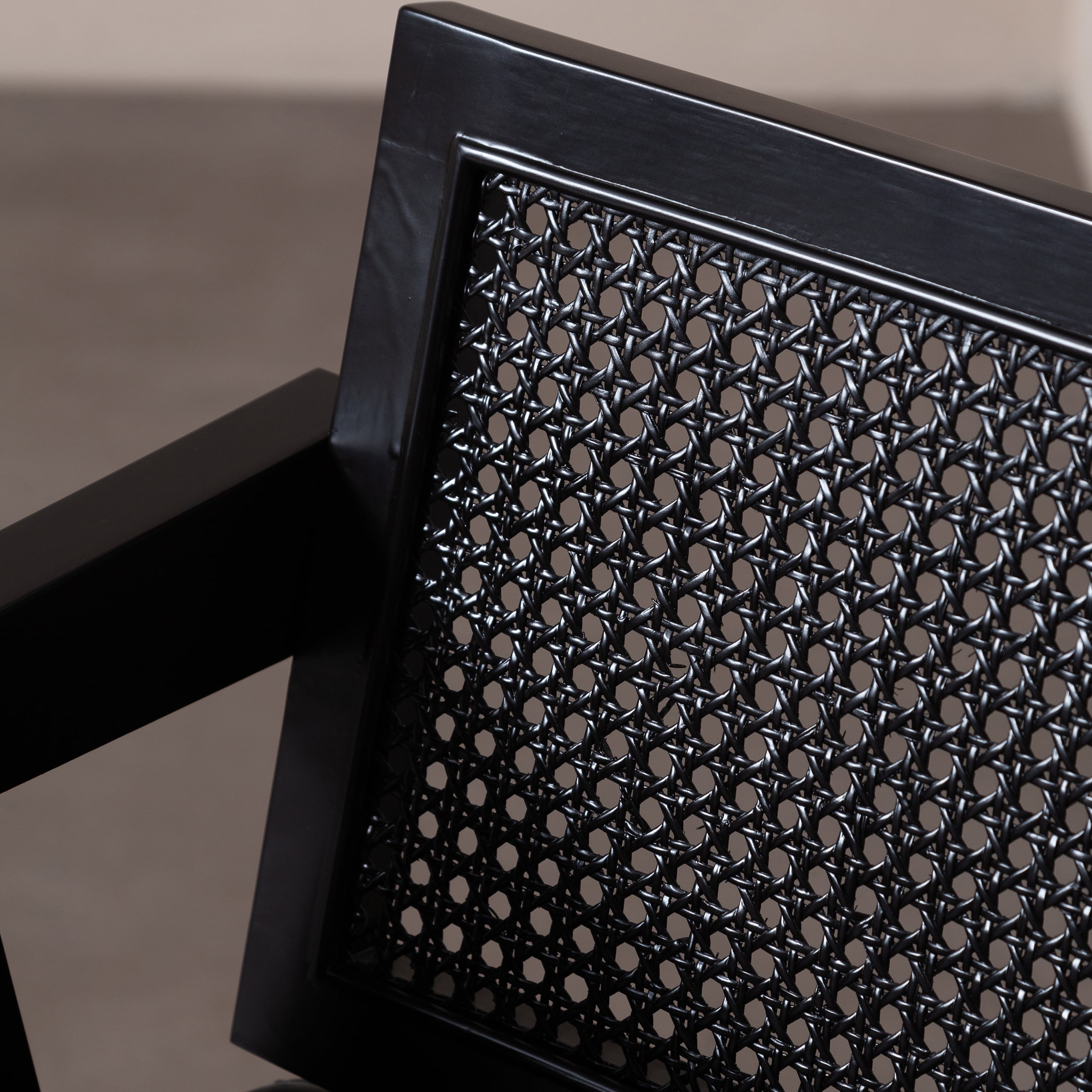 BALLY MASİF AHŞAP HAZERAN SANDALYE SİYAH