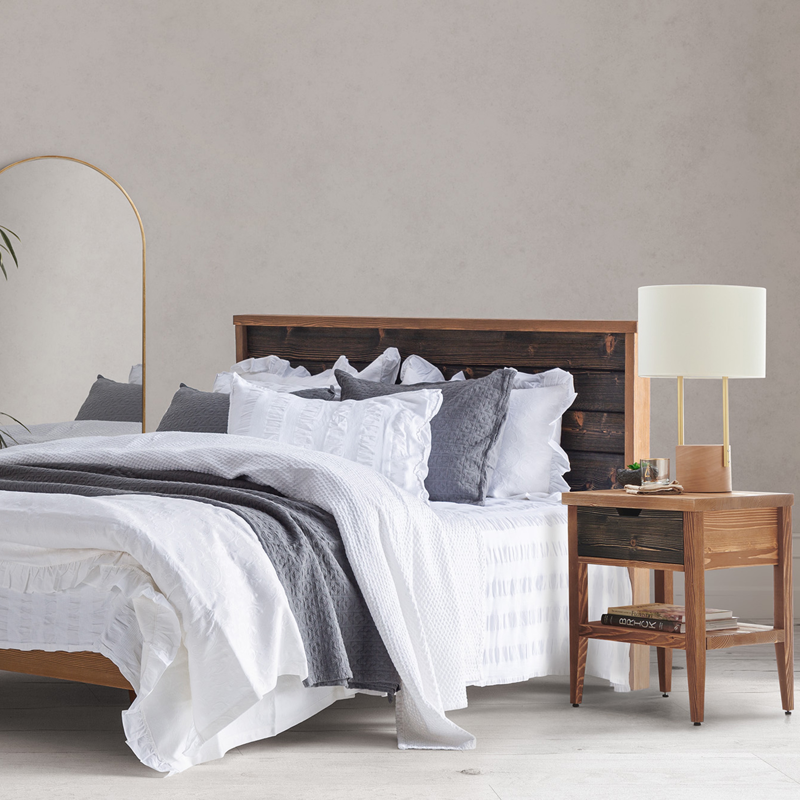 SIMONE MASİF AHŞAP KARYOLA LADİN 160X200