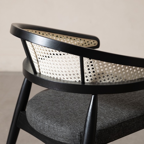  DUIL MASİF AHŞAP HAZERAN SANDALYE SİYAH