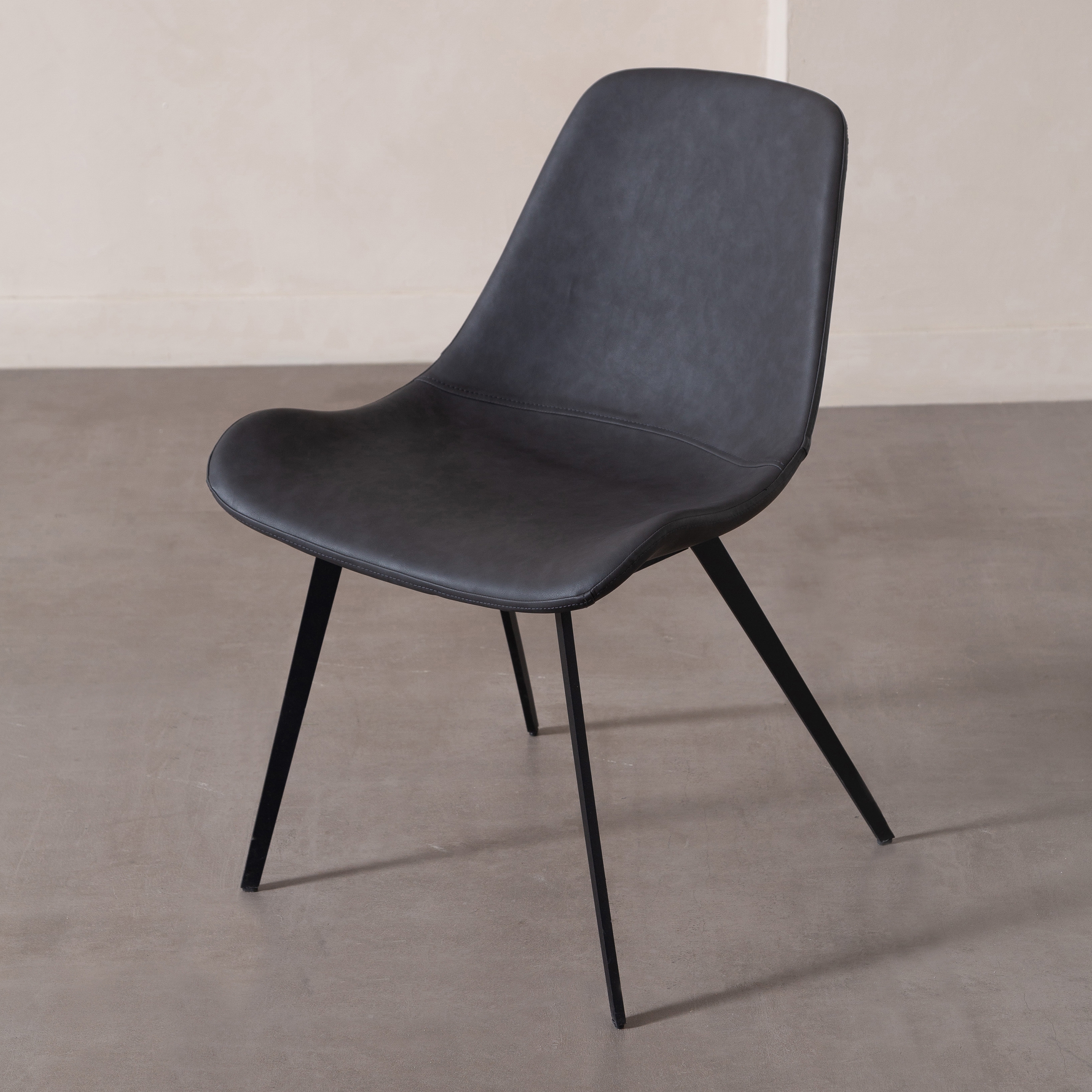 FENIX KOLÇAKSIZ SANDALYE SİYAH