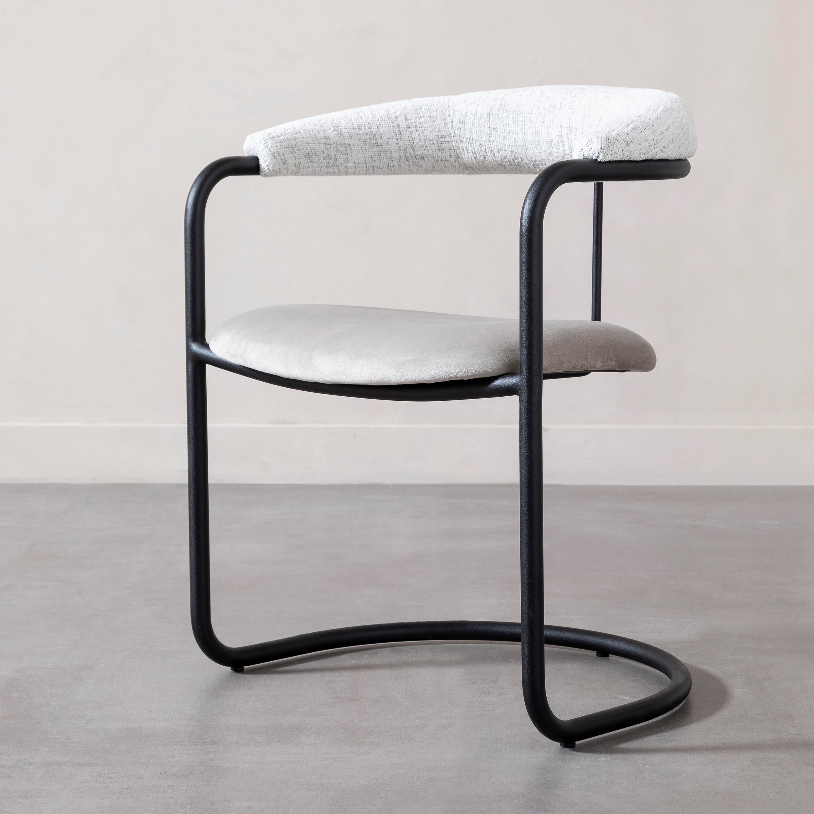 DENY SANDALYE AÇIK GRİ