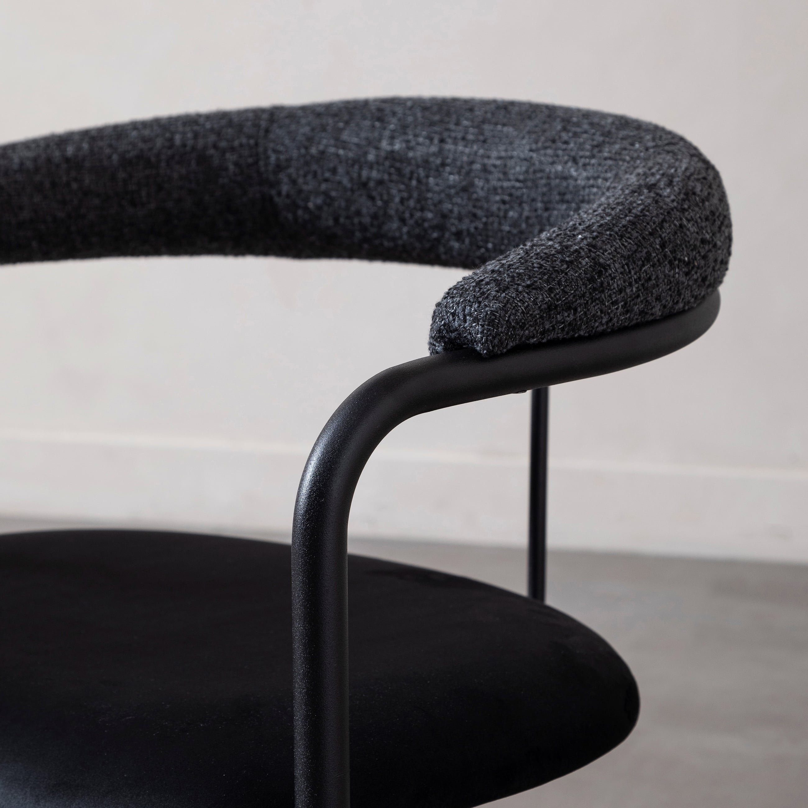 DENY SANDALYE SİYAH