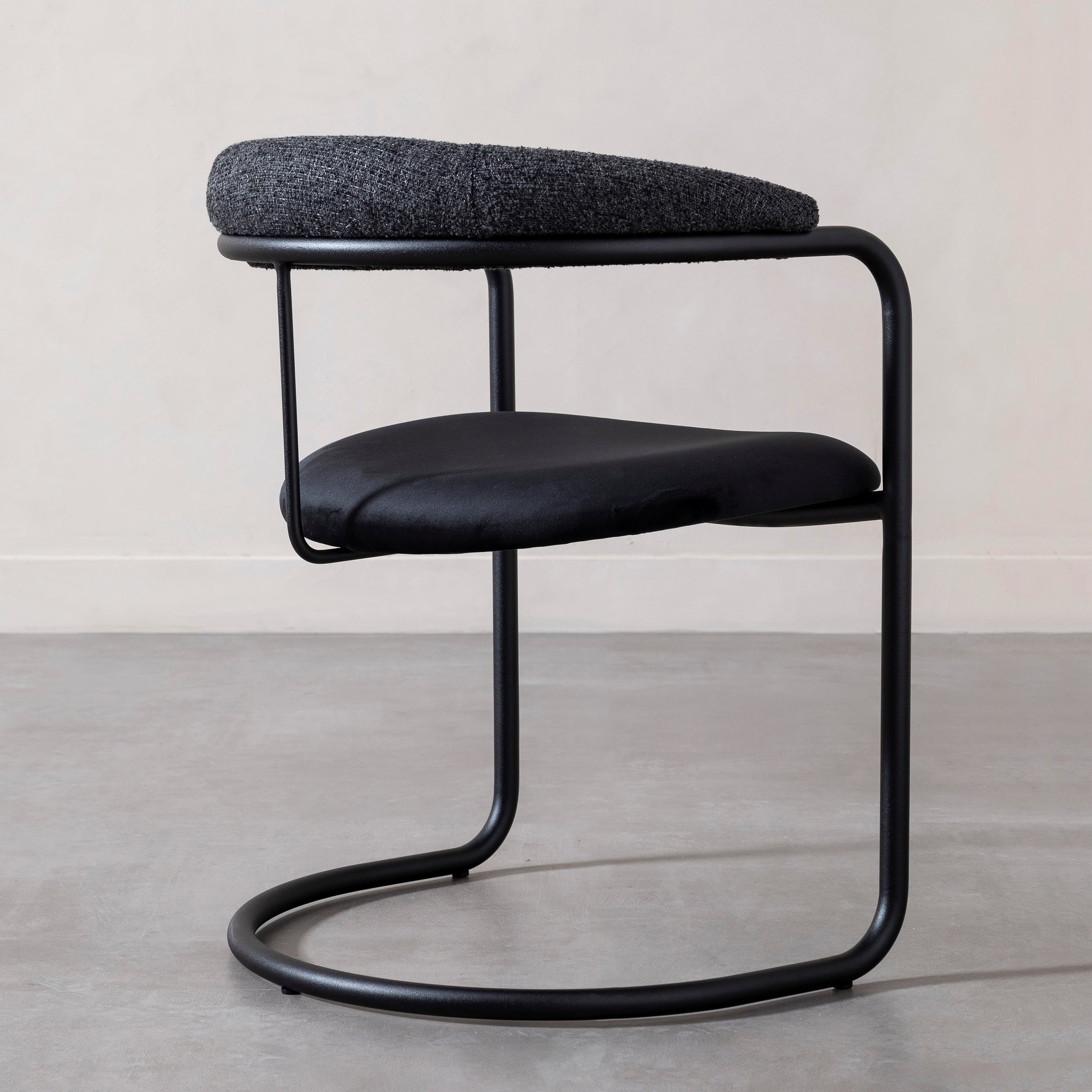 DENY SANDALYE SİYAH