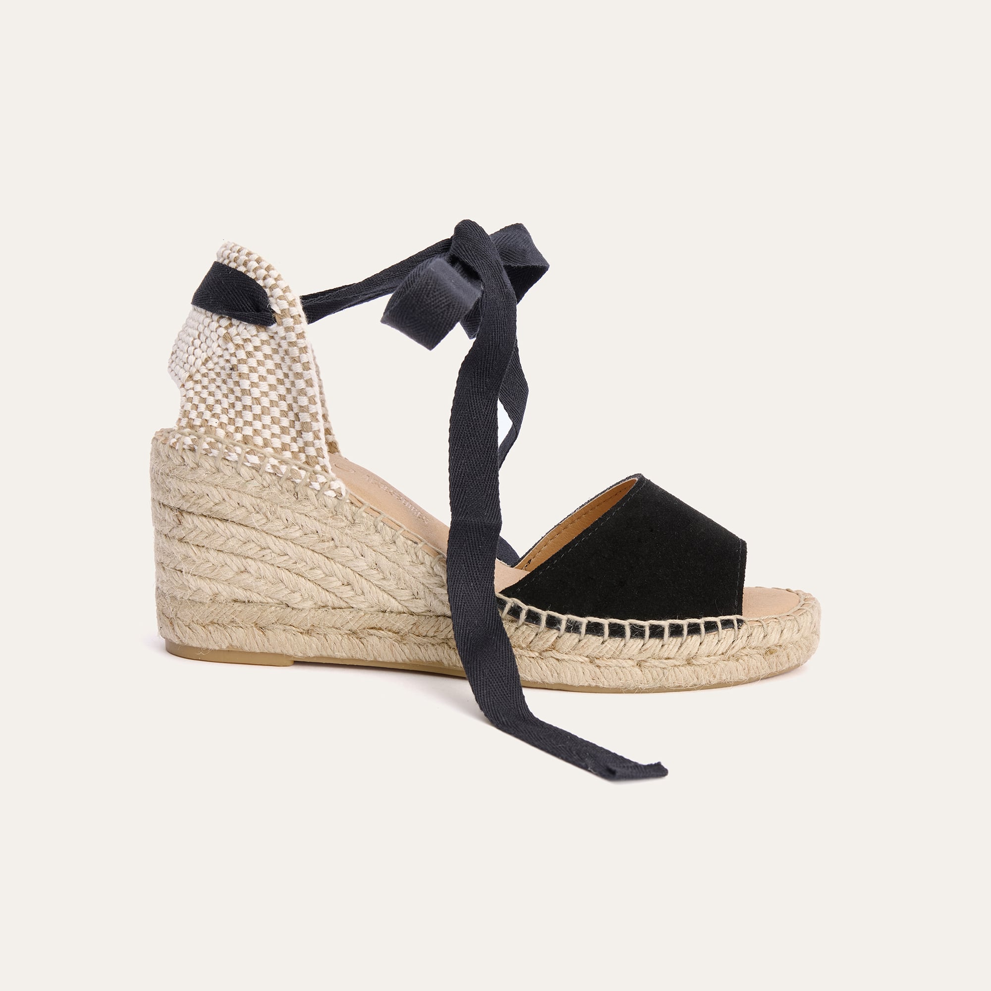 DOLGU TOPUKLU SÜET DERİ SANDALET