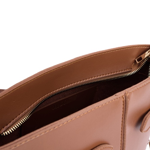  DERİ GÖRÜNÜMLÜ TOKALI OMUZ ÇANTASI