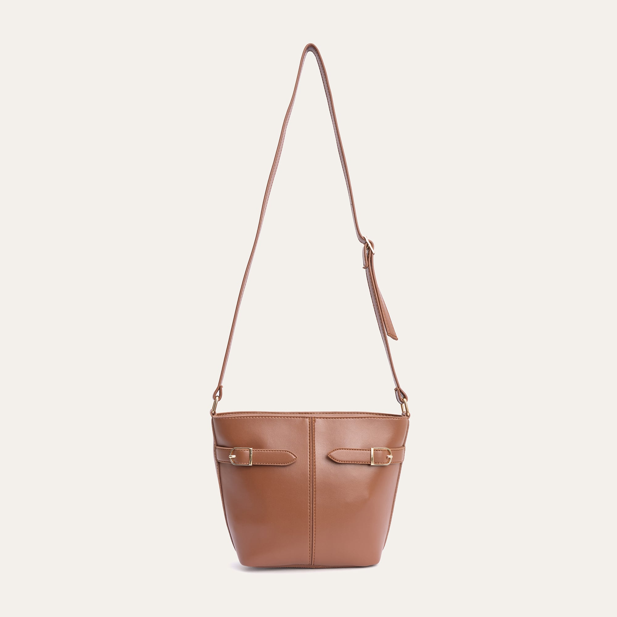 DERİ GÖRÜNÜMLÜ TOKALI OMUZ ÇANTASI