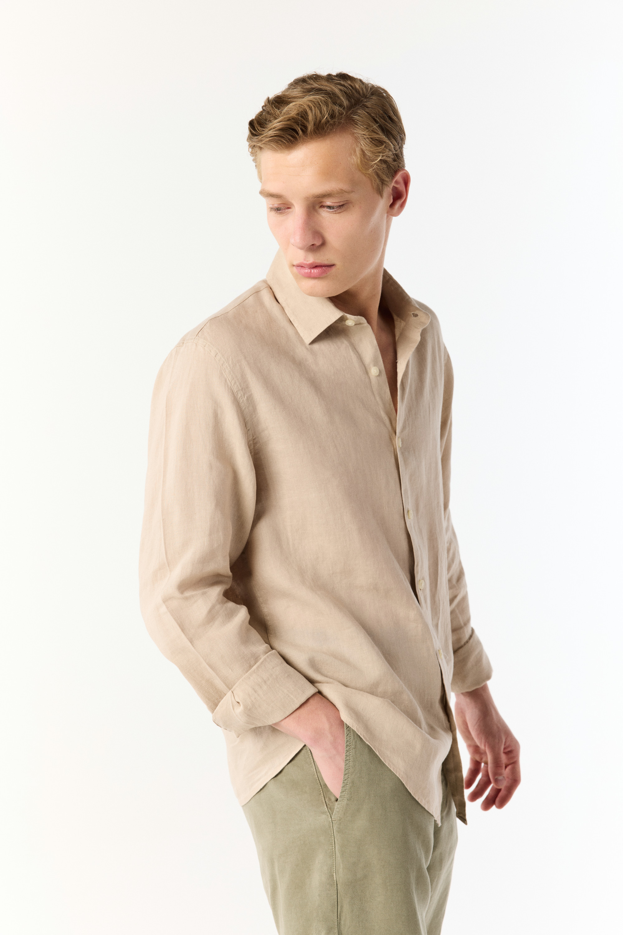 REGULAR FIT KETEN GÖMLEK