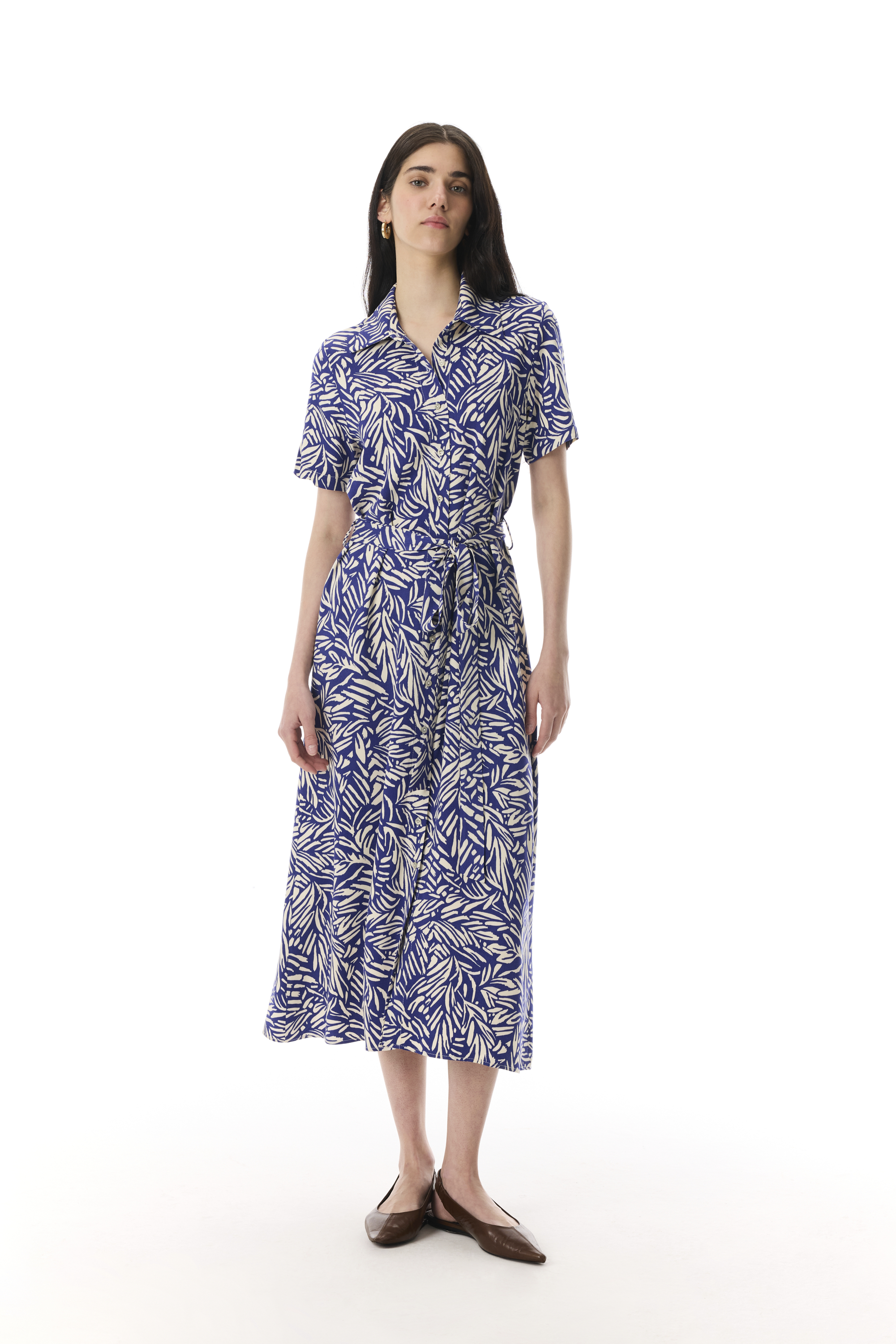 UZUN GÖMLEK YAKA KLOŞ ELBİSE