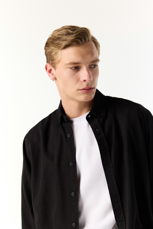  REGULAR FIT UZUN KOLLU GÖMLEK