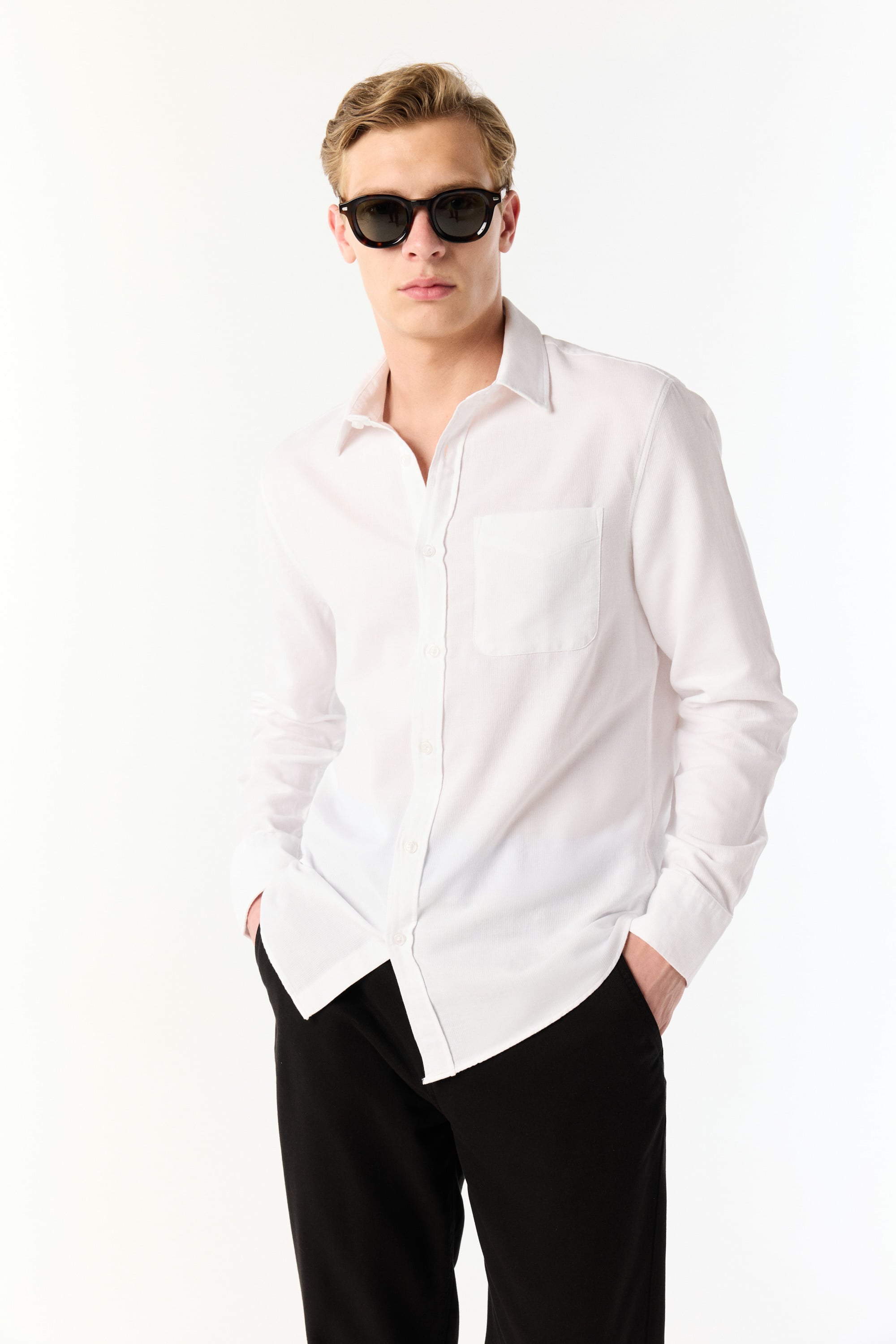 REGULAR FIT TEK CEPLİ UZUN KOLLU GÖMLEK
