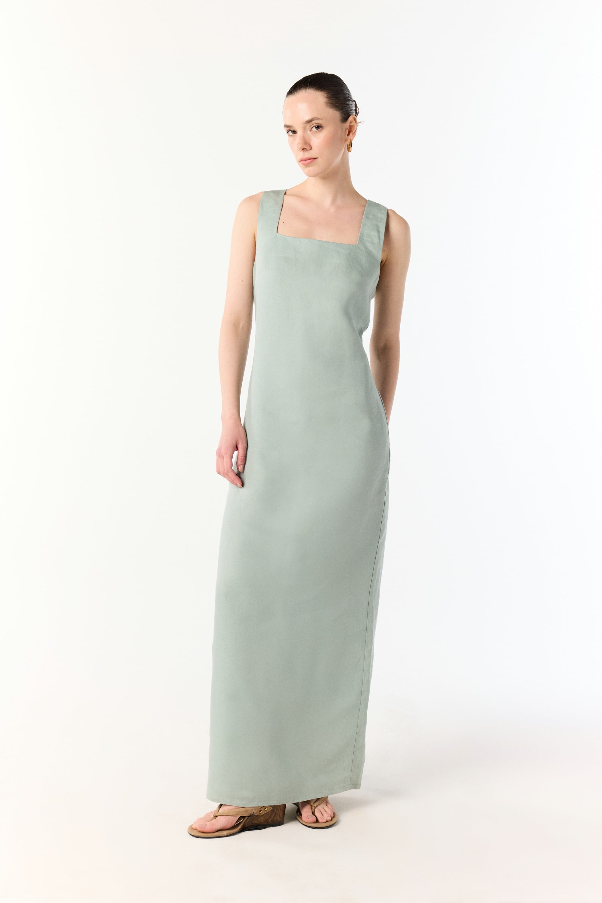 KARE YAKA DÜZ KESİM KETEN UZUN ELBİSE