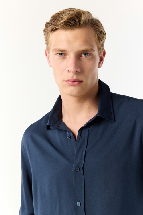  REGULAR FIT UZUN KOLLU GÖMLEK