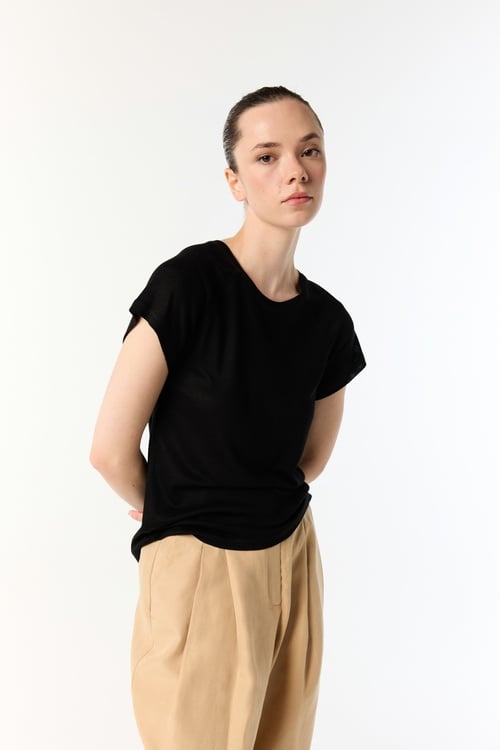  BİSİKLET YAKA LİYOSEL T-SHIRT