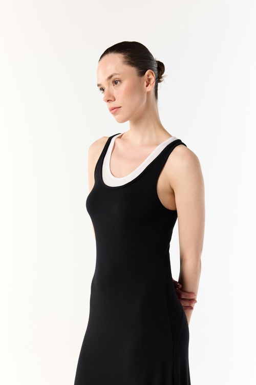  U YAKA KOLSUZ MODAL UZUN ELBİSE