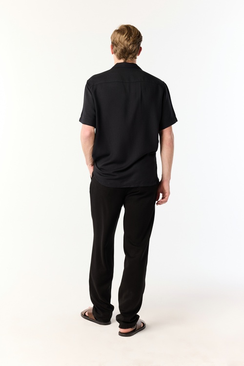  RESORT YAKA REGULAR FIT KISA KOLLU GÖMLEK