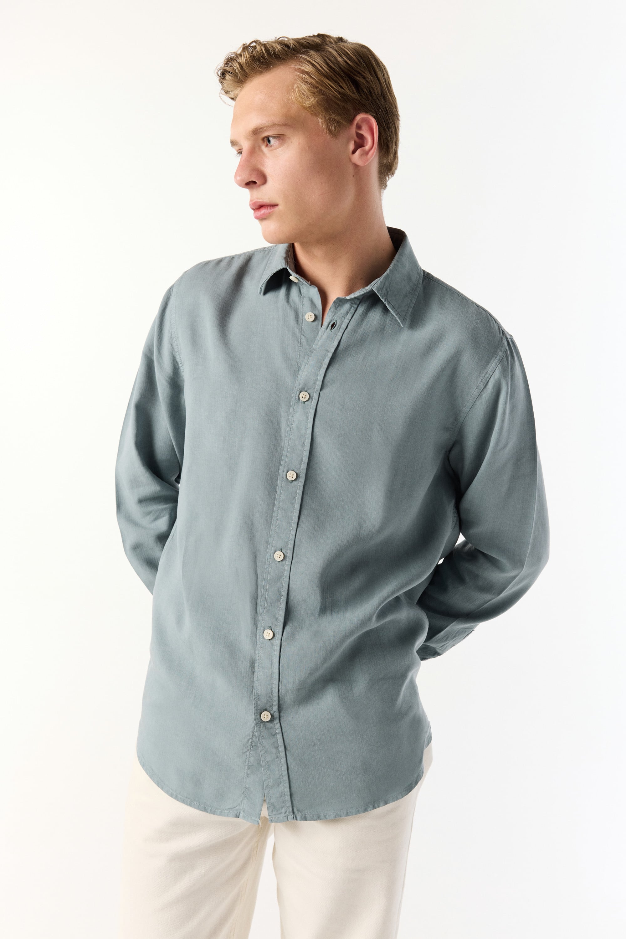 KETEN KARIŞIMLI REGULAR FIT UZUN KOLLU GÖMLEK