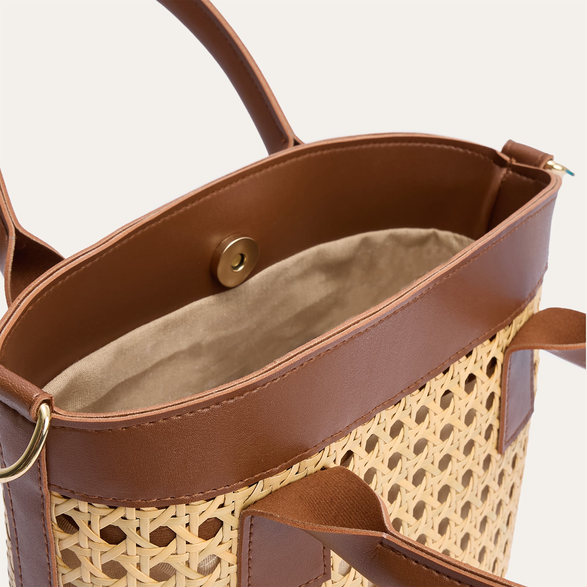 HASIR GÖRÜNÜMLÜ EL ÇANTASI