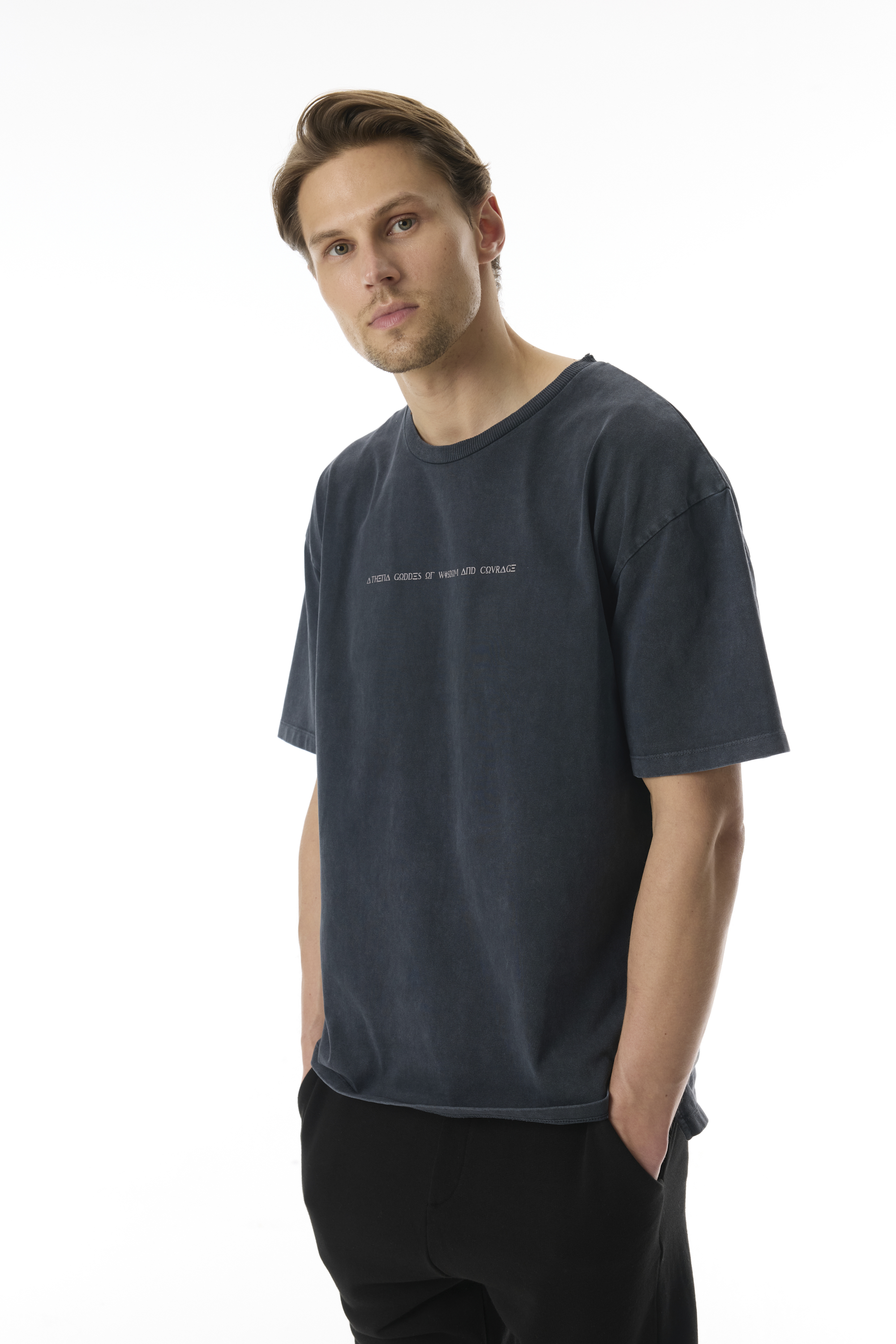 MİTOLOJİK BASKILI OVERSIZE KISA KOLLU T-SHIRT