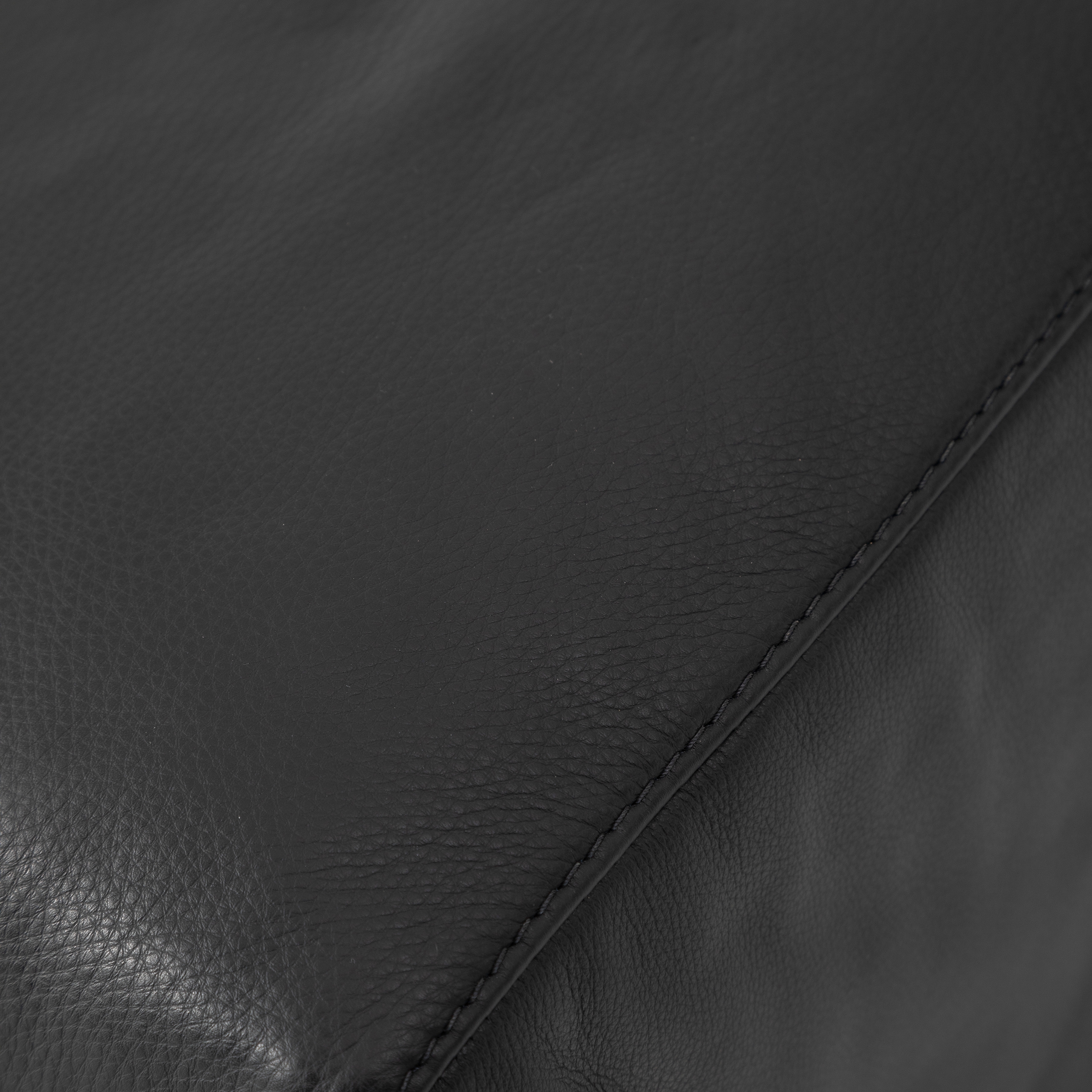 MARCUS KOLTUK BÜYÜK PUF