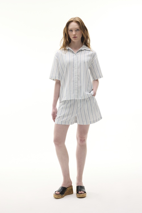  ÇİZGİLİ KISA ŞORT