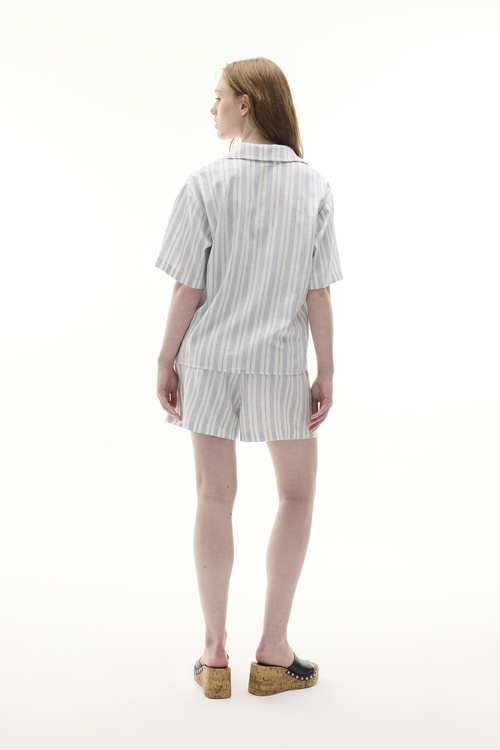  ÇİZGİLİ KISA ŞORT