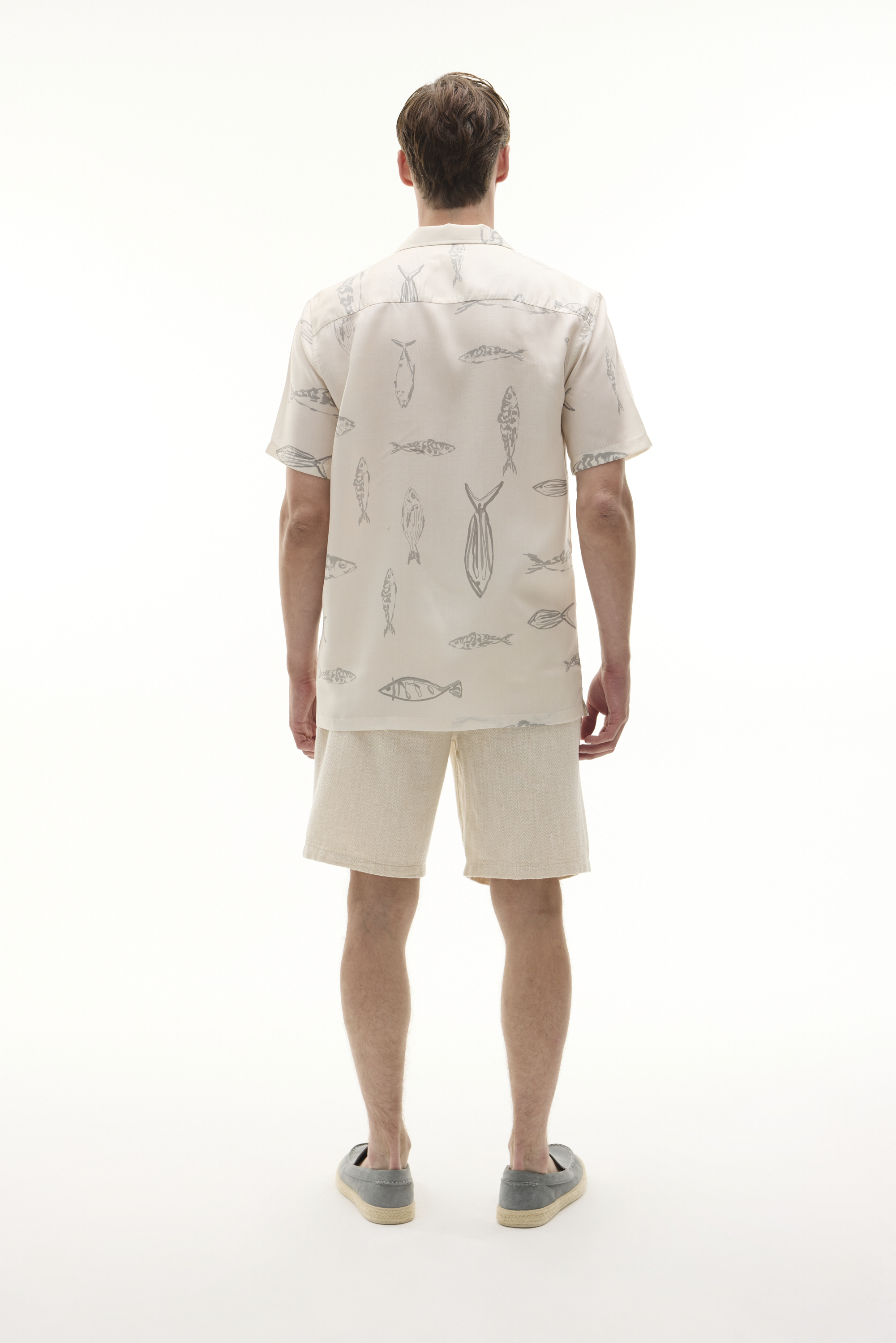 BASKILI RESORT YAKA KISA KOLLU LİYOSEL GÖMLEK