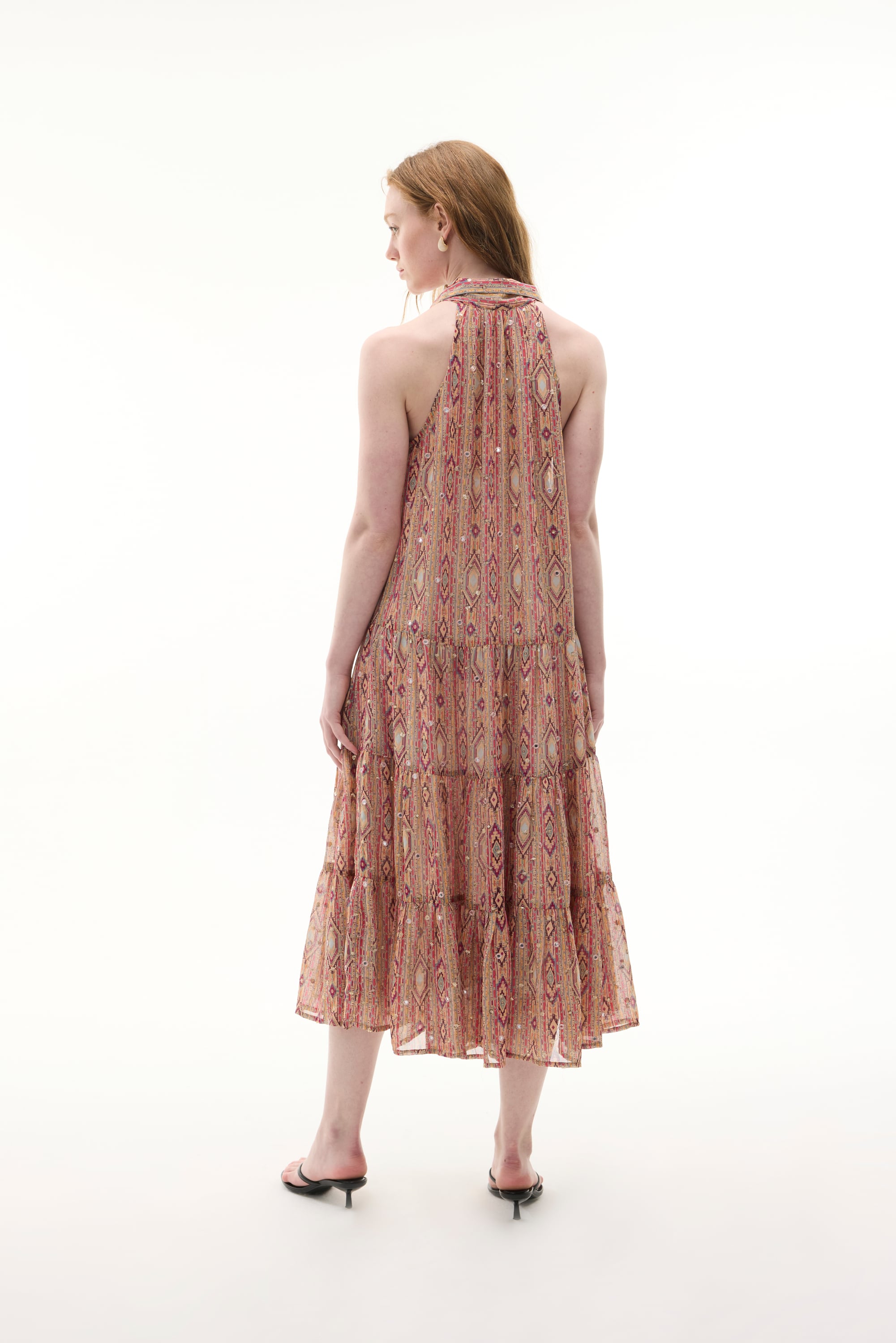 ETNİK BASKILI KOLSUZ UZUN ELBİSE