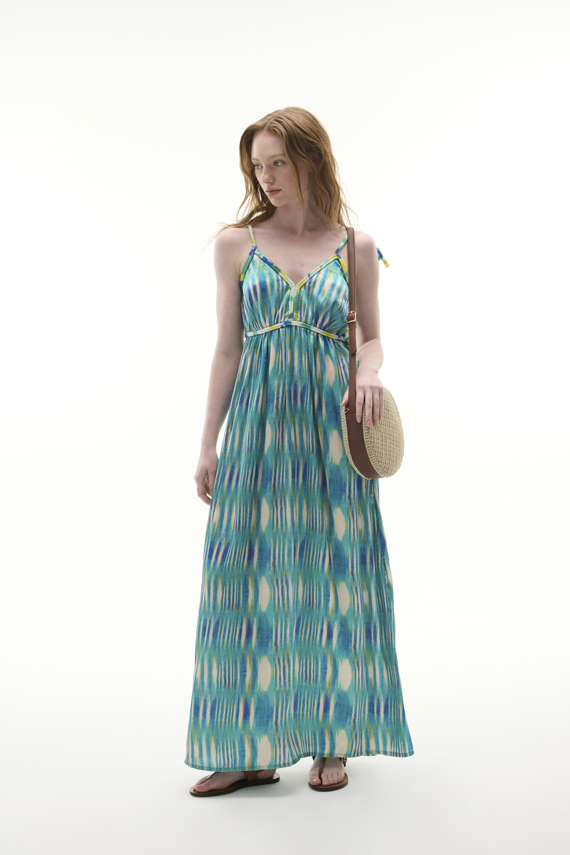 BASKILI A FORM ASKILI SIRTI AÇIK UZUN ELBİSE