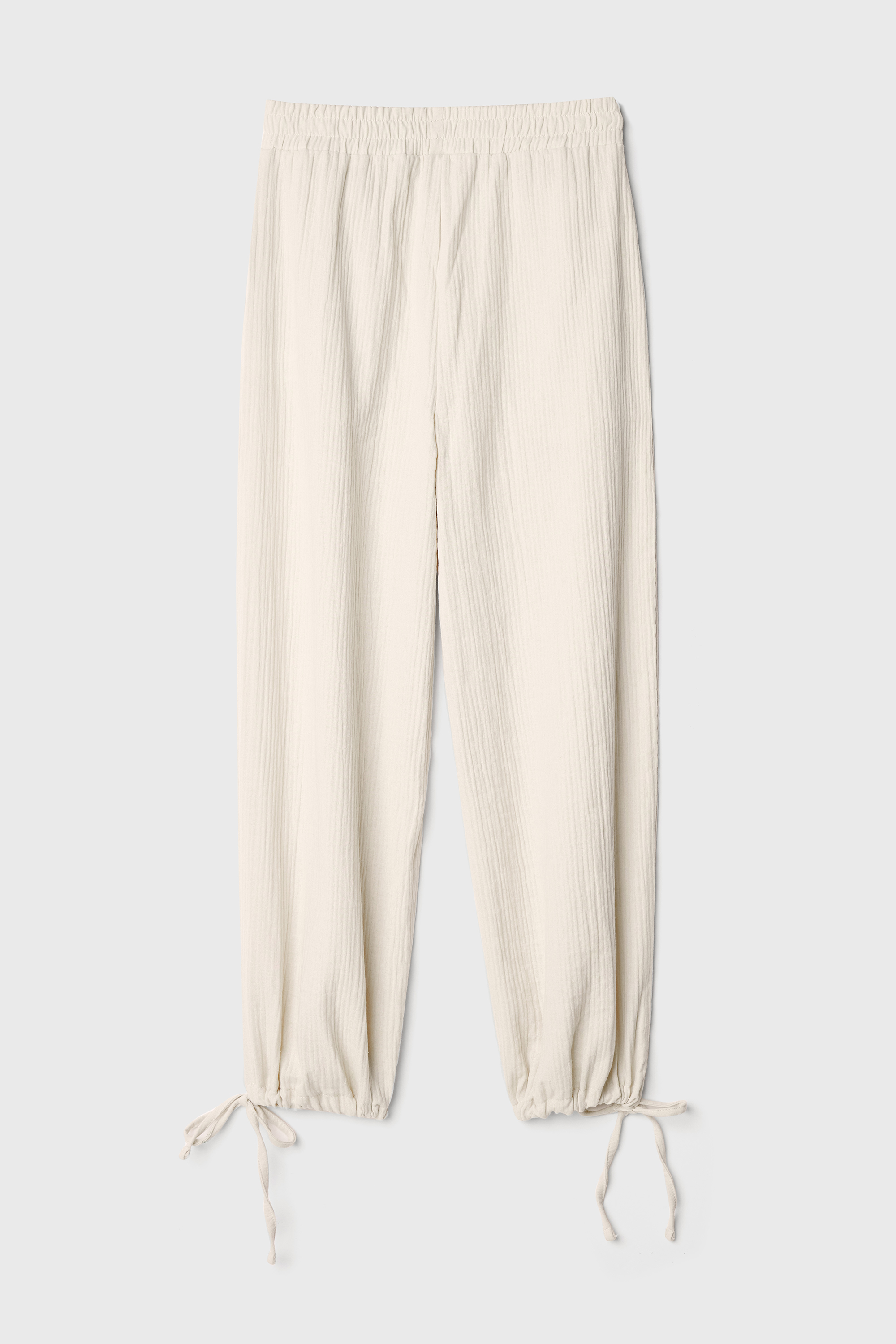 HAVUÇ KESİM BELİ LASTİKLİ PANTOLON