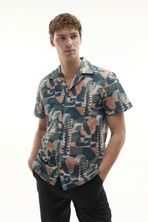  BASKILI RESORT YAKA KISA KOLLU GÖMLEK