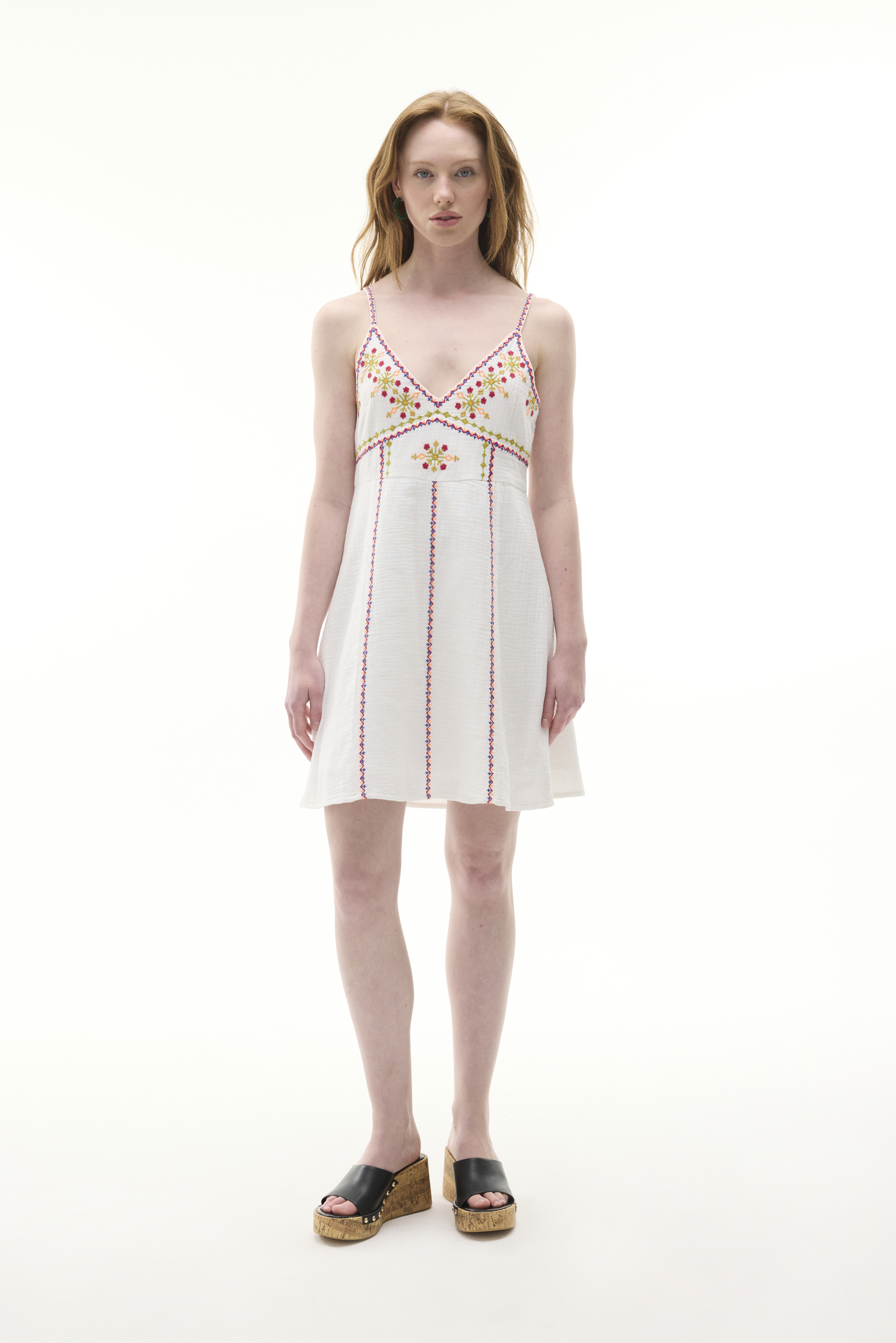 NAKIŞLI ASKILI A FORM MİNİ ELBİSE