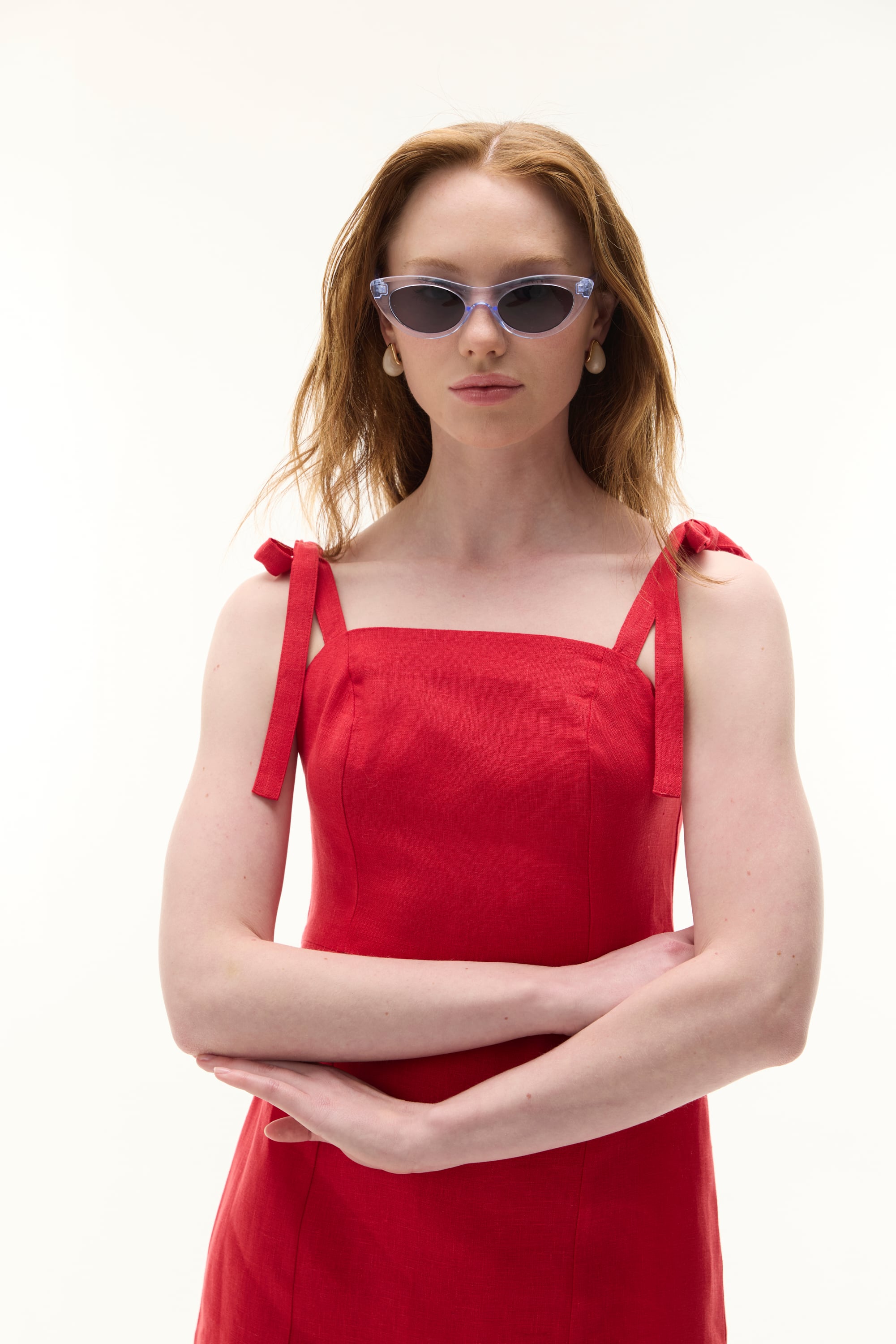 KOLSUZ BAĞLAMALI MİNİ KETEN ELBİSE