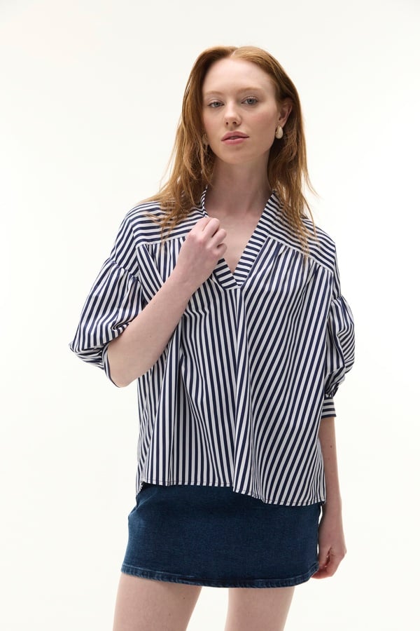 ÇİZGİLİ V YAKA OVERSIZE BLUZ