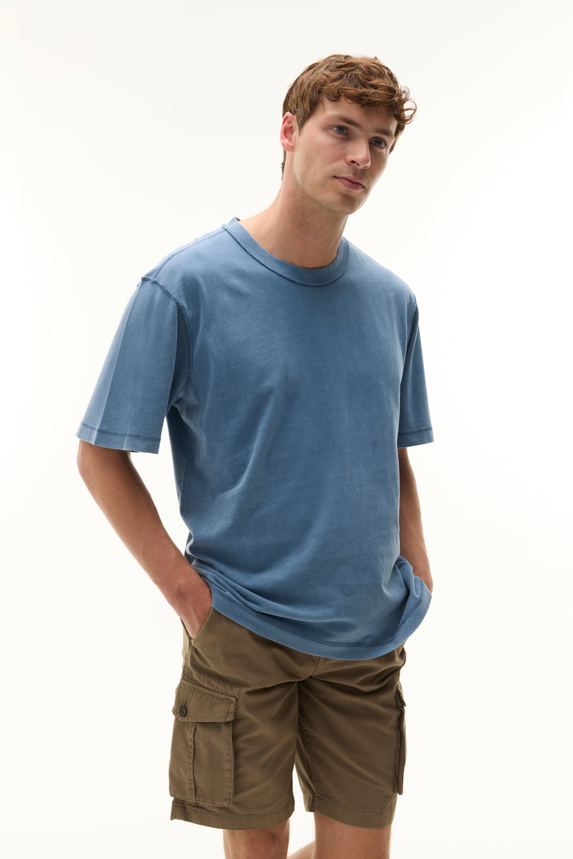 Erkek Mavi Relax Fit Dikiş Detaylı Bisiklet Yaka T-Shirt