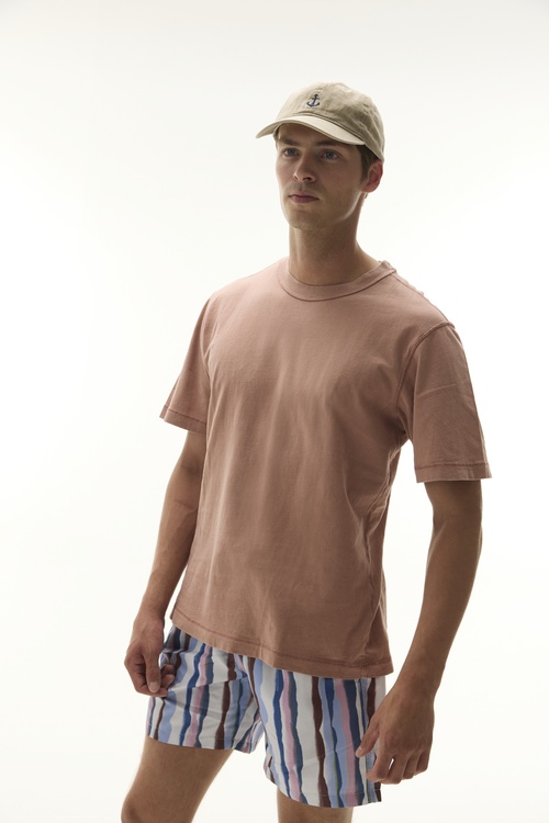 PEMBE