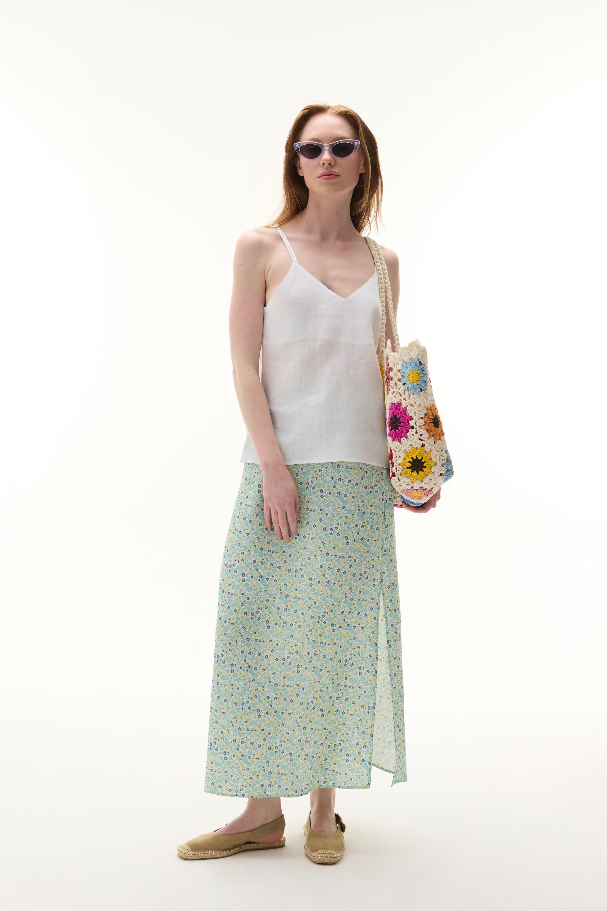 V YAKA KOLSUZ KETEN BLUZ