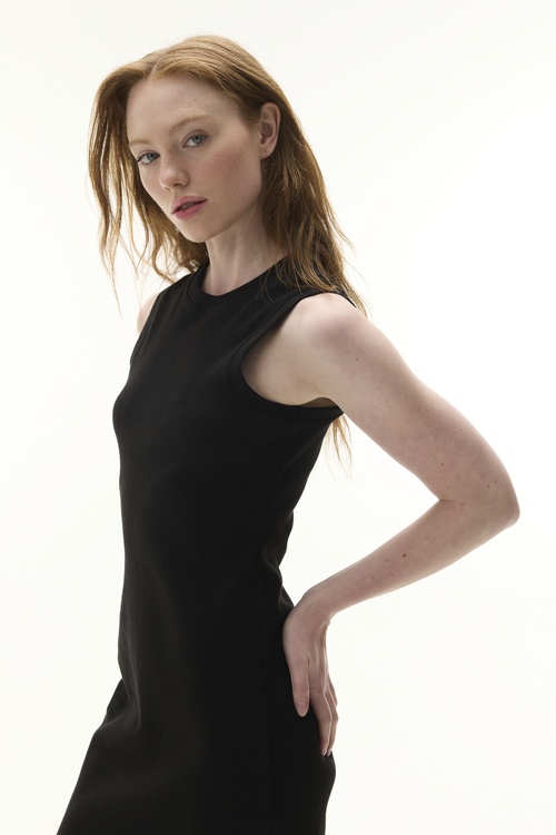  KOLSUZ MİNİ ELBİSE