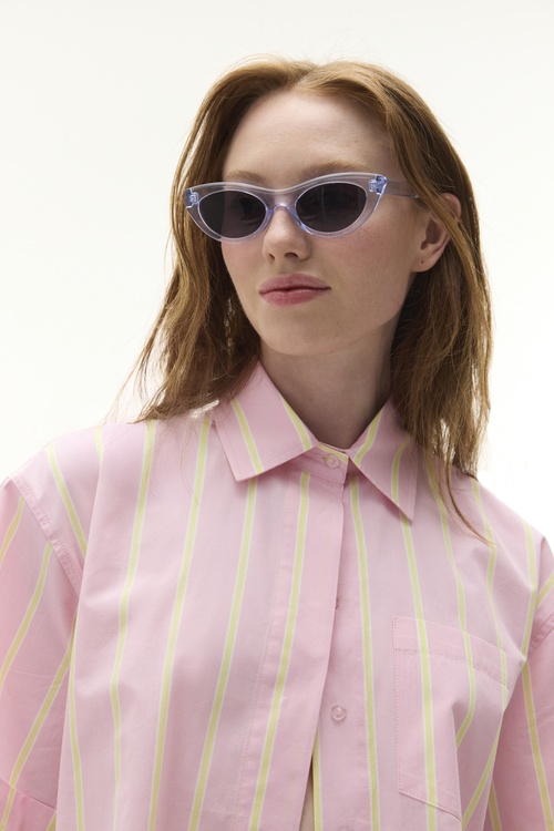  ÇİZGİLİ KISA KOLLU GÖMLEK