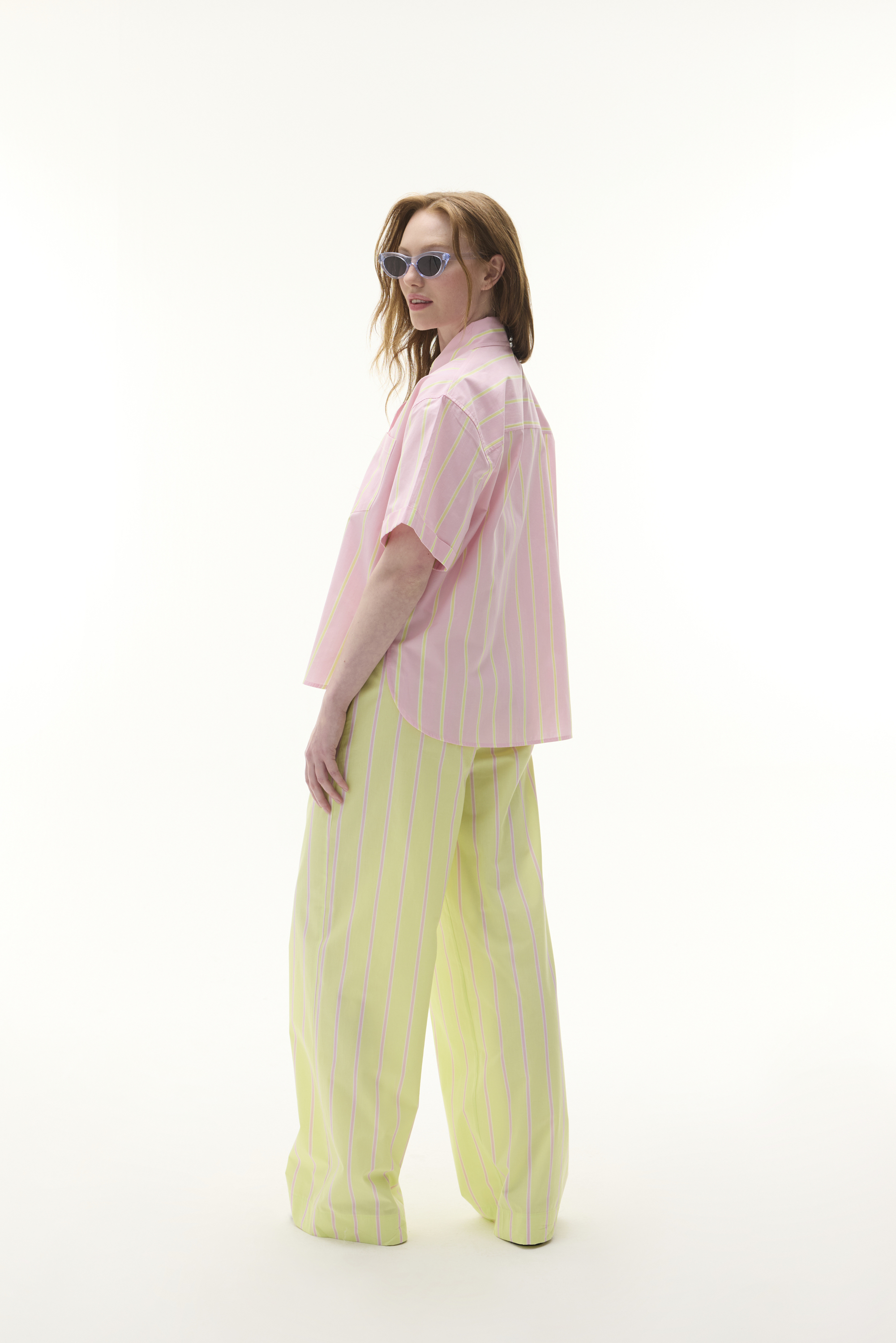 ÇİZGİLİ KISA KOLLU GÖMLEK