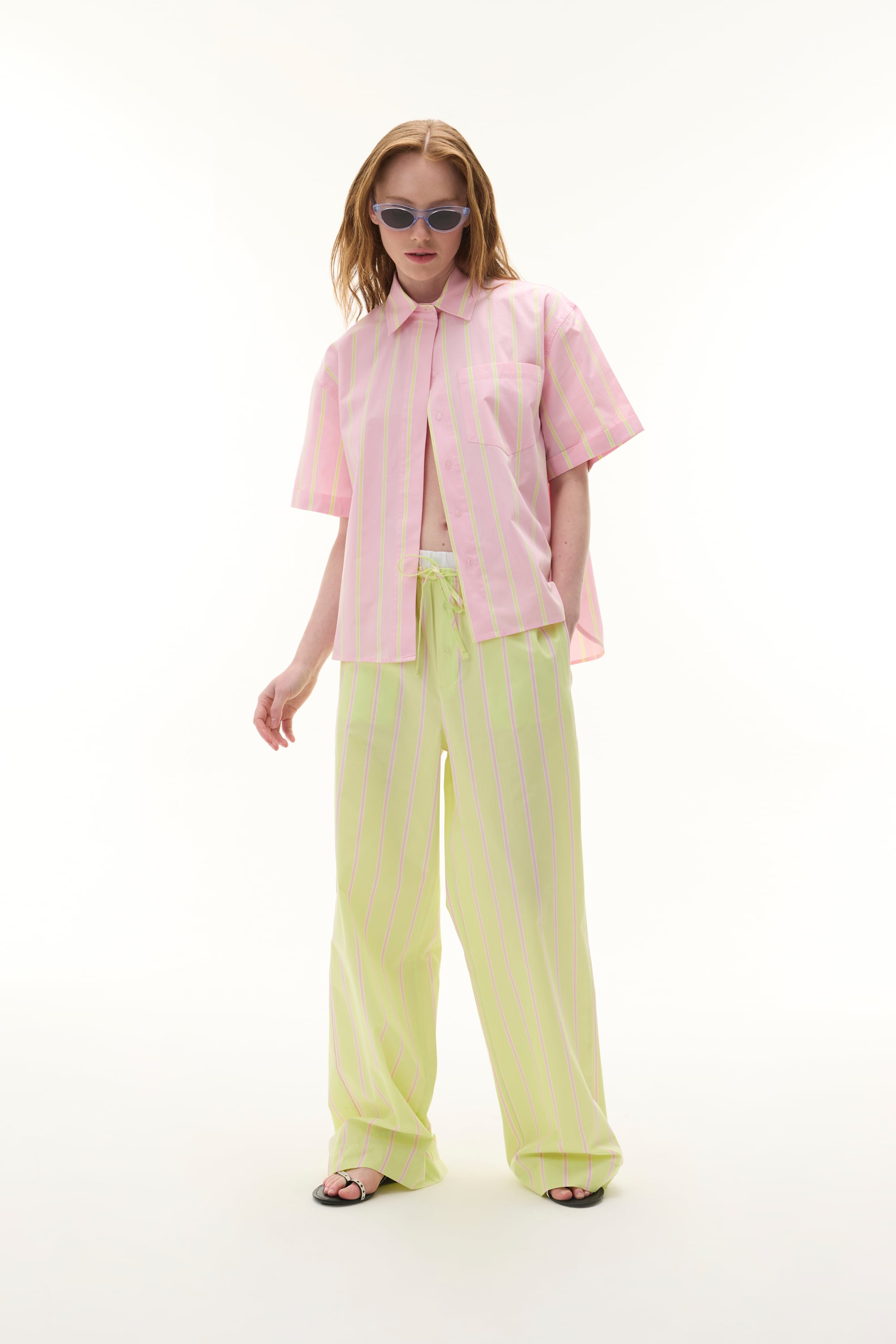 ÇİZGİLİ KISA KOLLU GÖMLEK