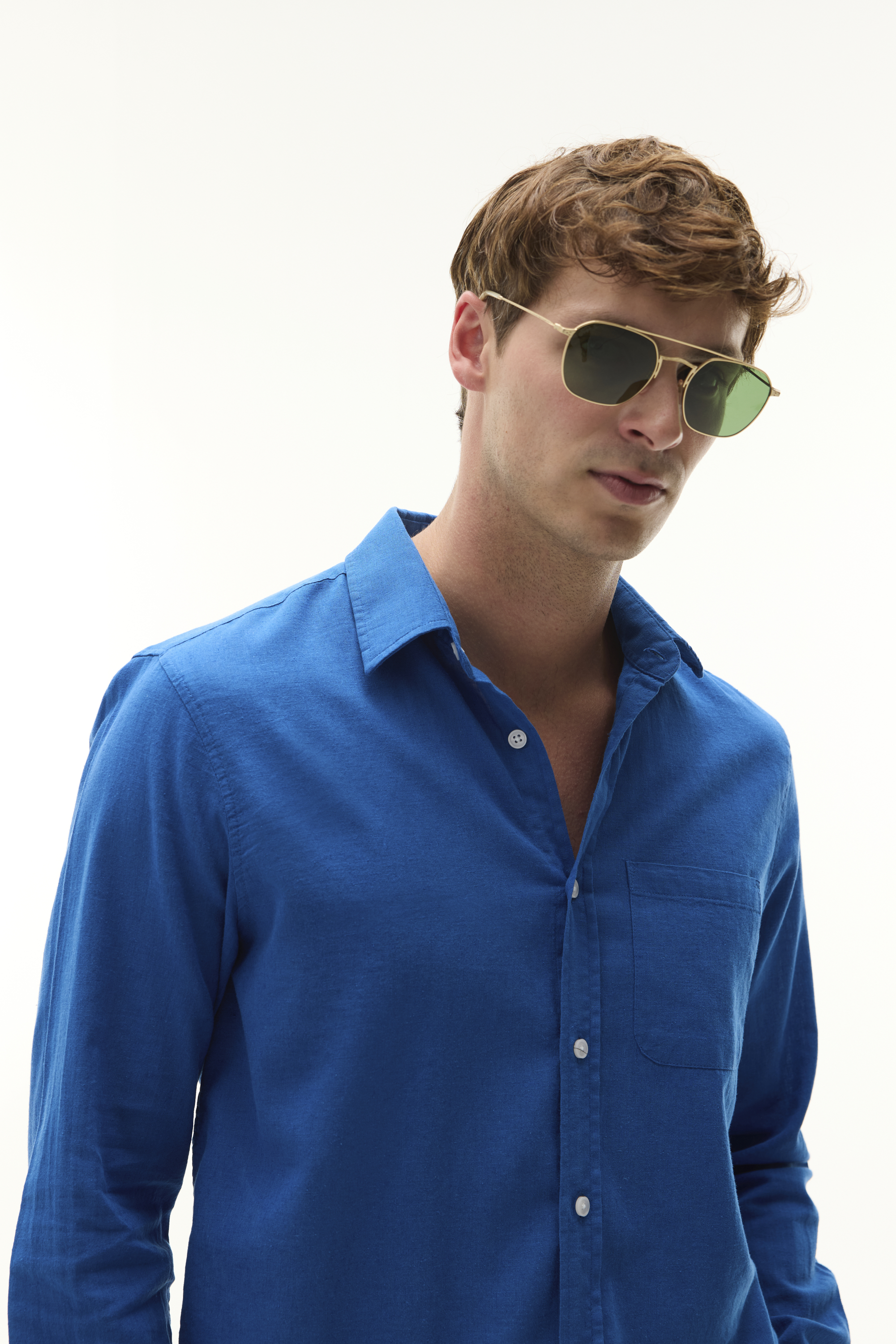 REGULAR FIT UZUN KOLLU KETEN KARIŞIMLI GÖMLEK