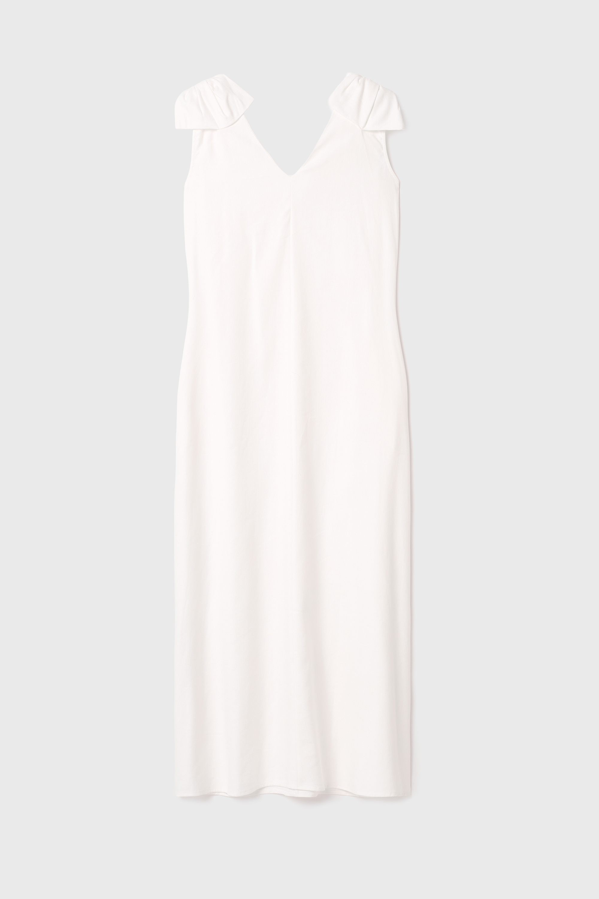 A KESİM CEPLİ KOLSUZ MİDİ ELBİSE