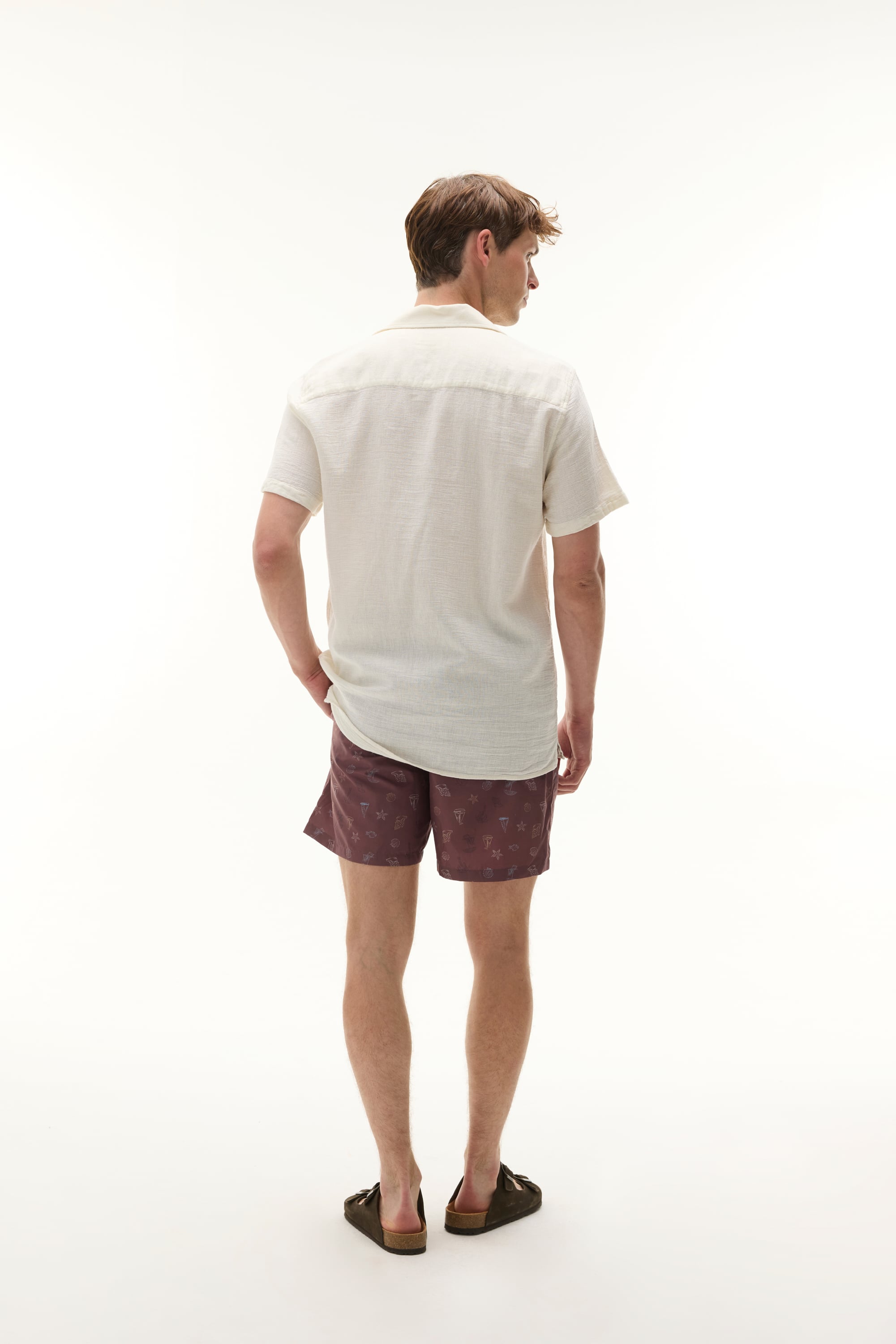 NAKIŞLI RESORT YAKA KETEN KARIŞIMLI KISA KOLLU GÖMLEK