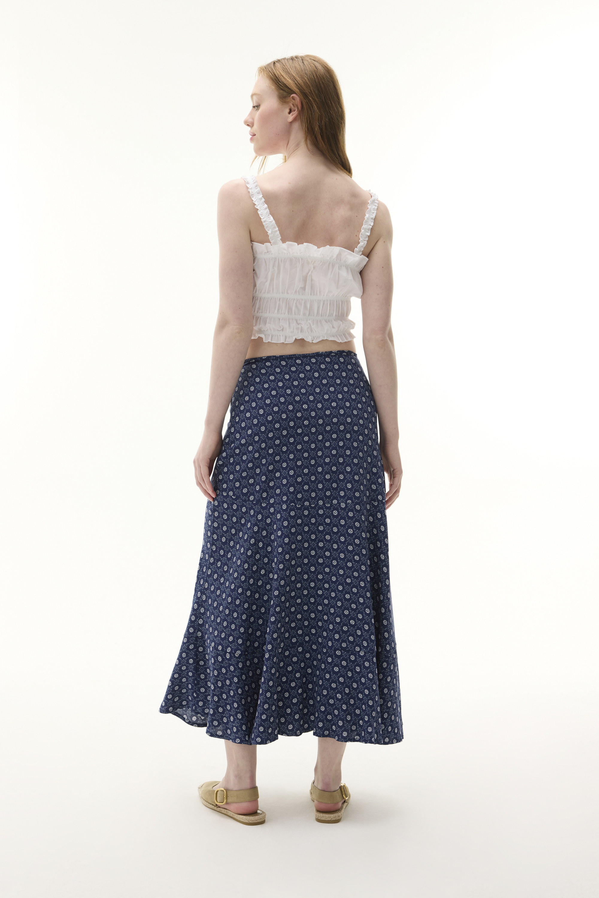 FLORAL BASKILI BAĞLAMA DETAYLI KLOŞ MİDİ ETEK