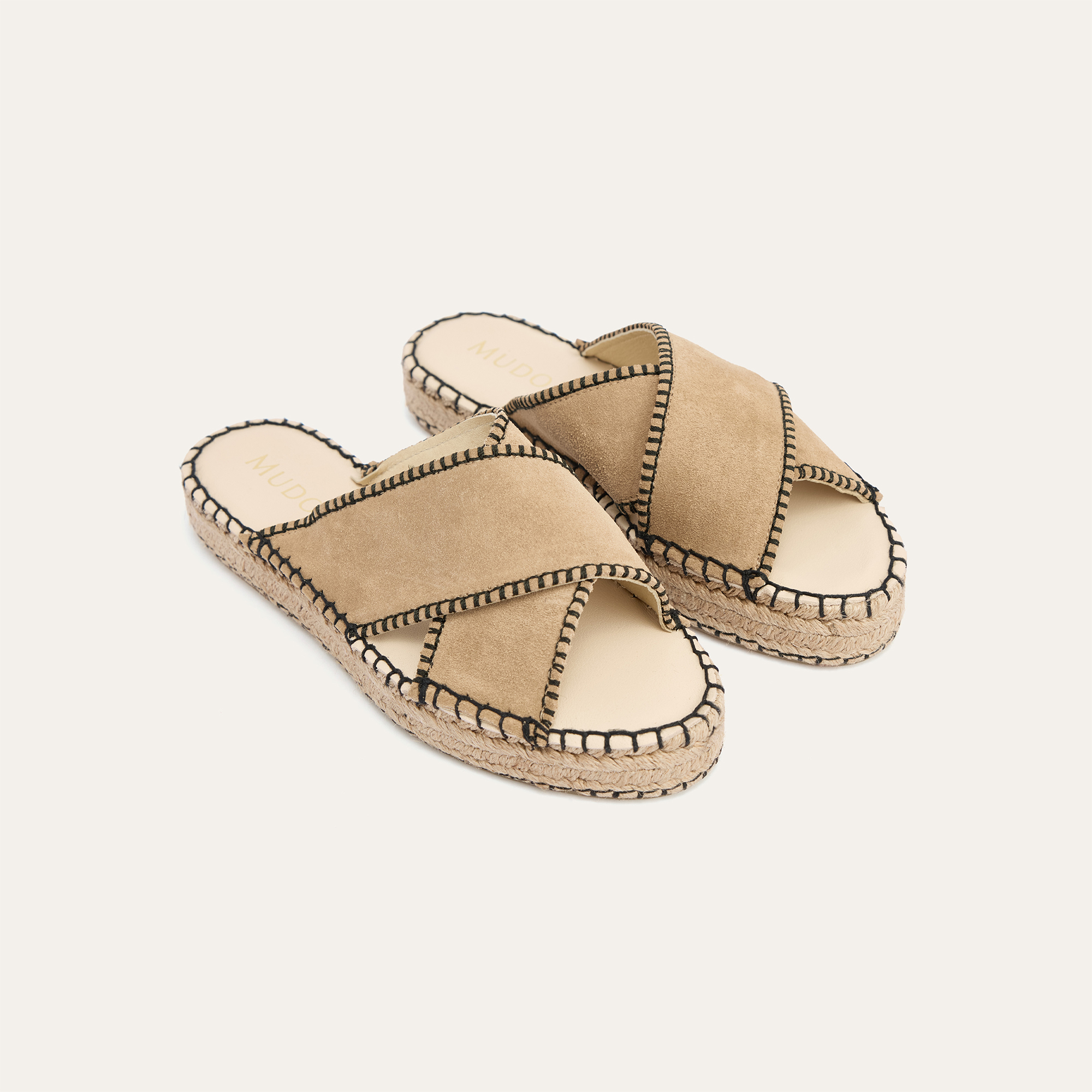 ÇAPRAZ BANTLI HAKİKİ DERİ TERLİK