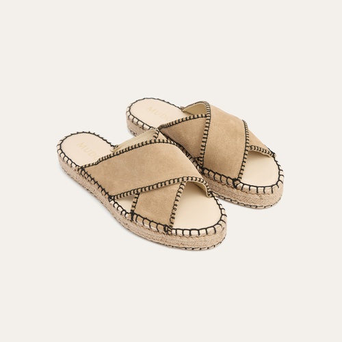  ÇAPRAZ BANTLI HAKİKİ DERİ TERLİK