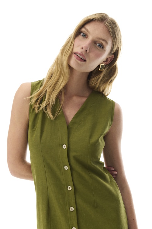  DÜZ KESİM KOLSUZ V YAKA UZUN ELBİSE